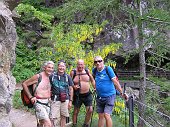 (20 ) Foto di gruppo sul sentiero che porta a Pianezza